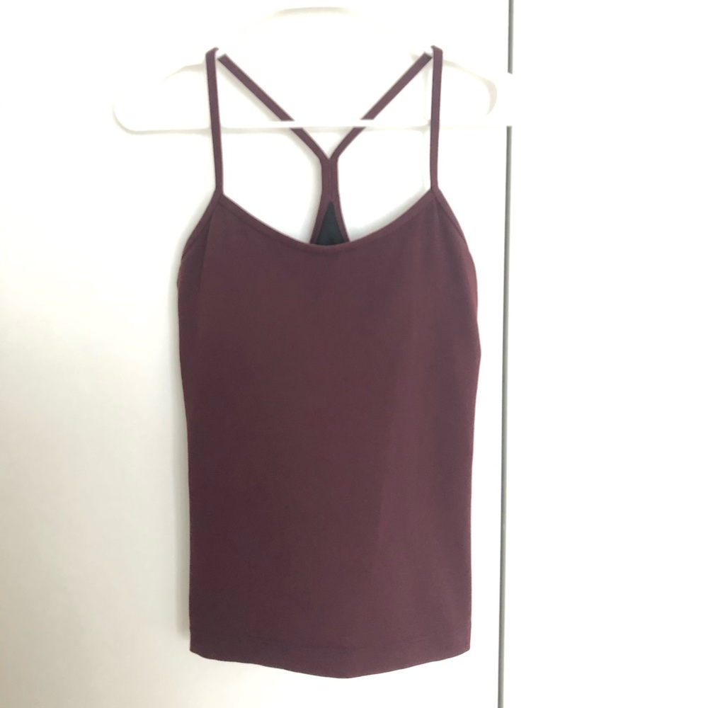 Like new lululemon maroon power y tank size 8